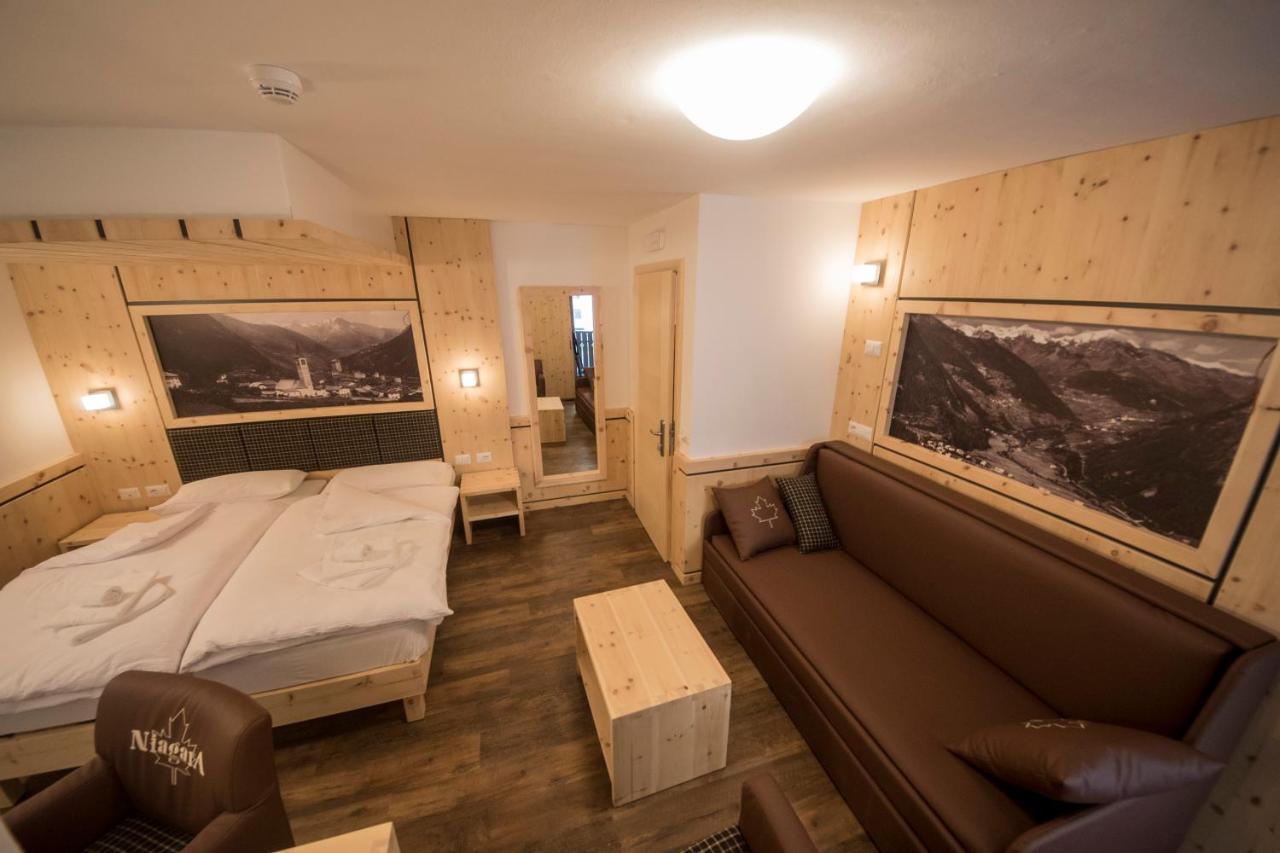 Hotel Niagara Ossana Luaran gambar