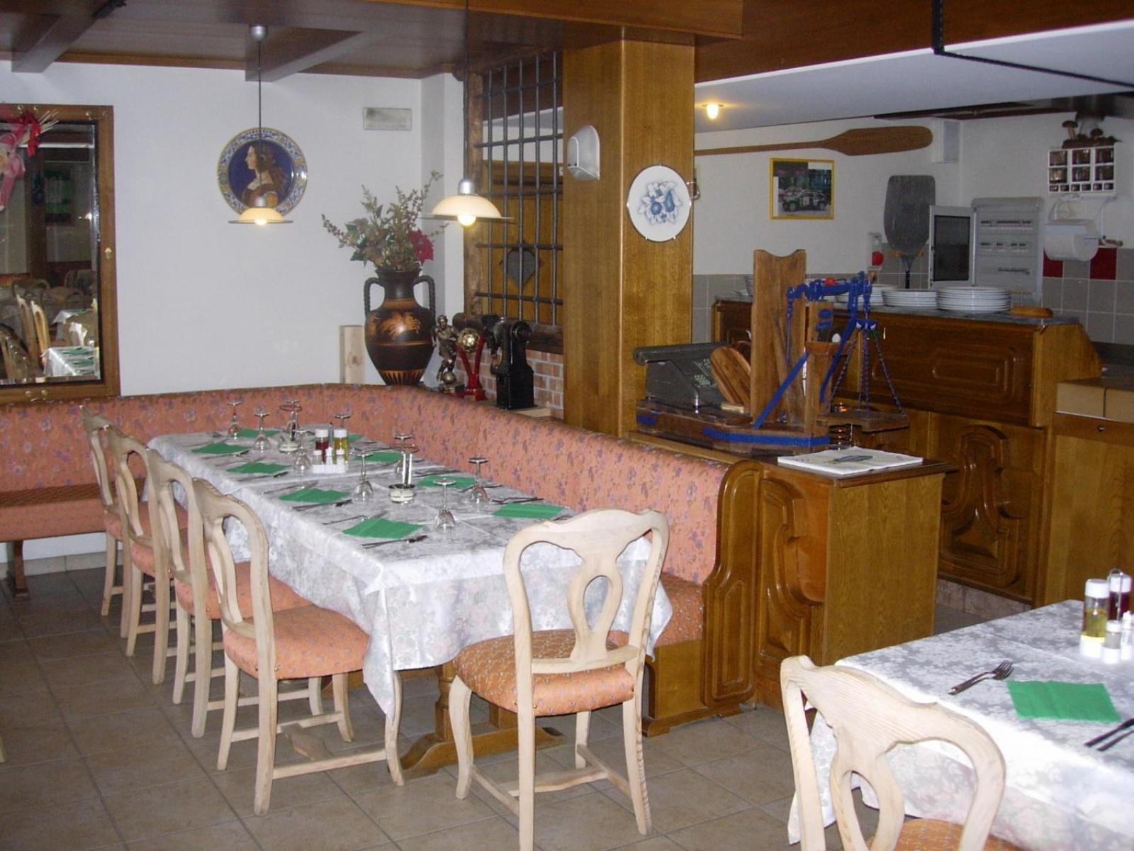 Hotel Niagara Ossana Luaran gambar
