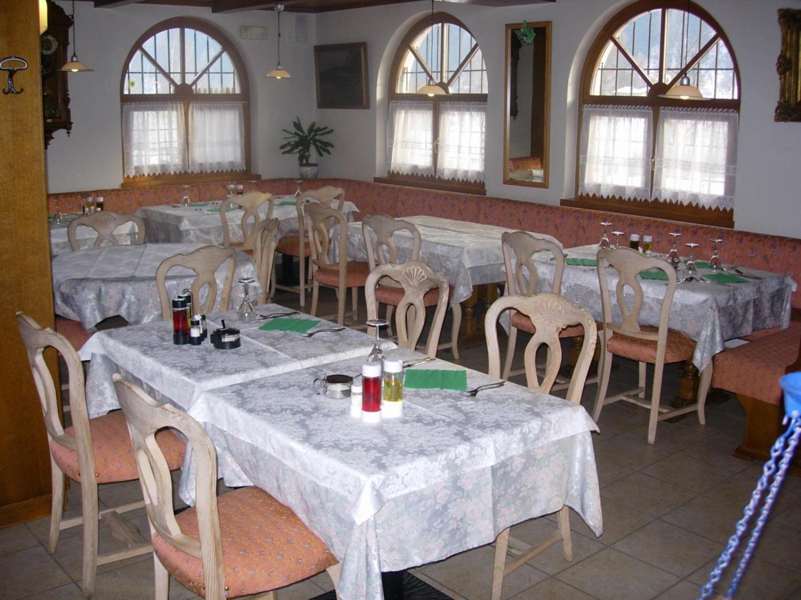 Hotel Niagara Ossana Luaran gambar