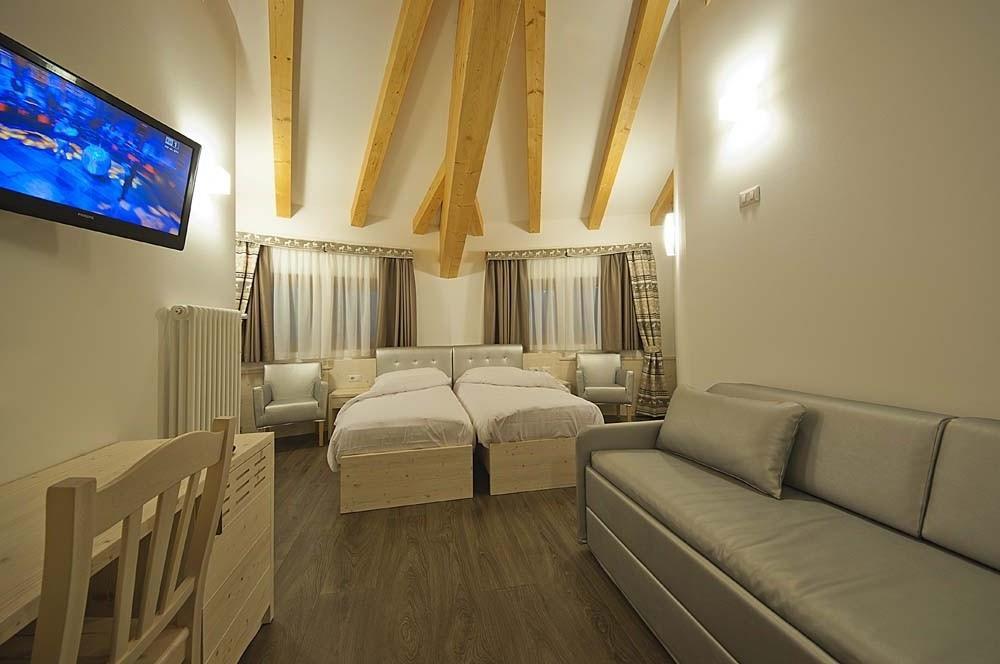 Hotel Niagara Ossana Luaran gambar